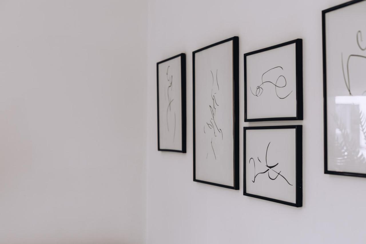Minimal Townhouse Center Paphos Villa ภายนอก รูปภาพ