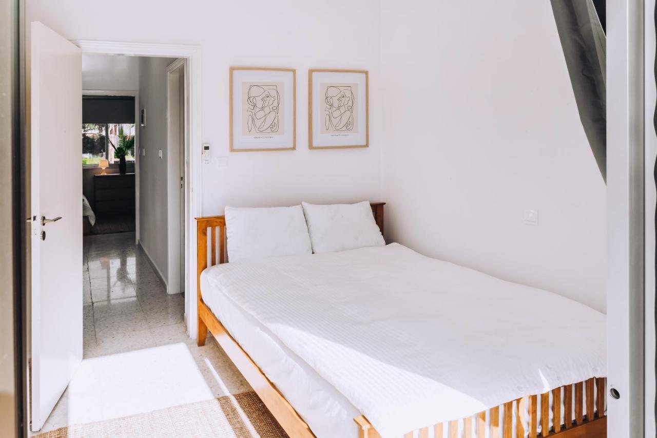 Minimal Townhouse Center Paphos Villa ภายนอก รูปภาพ